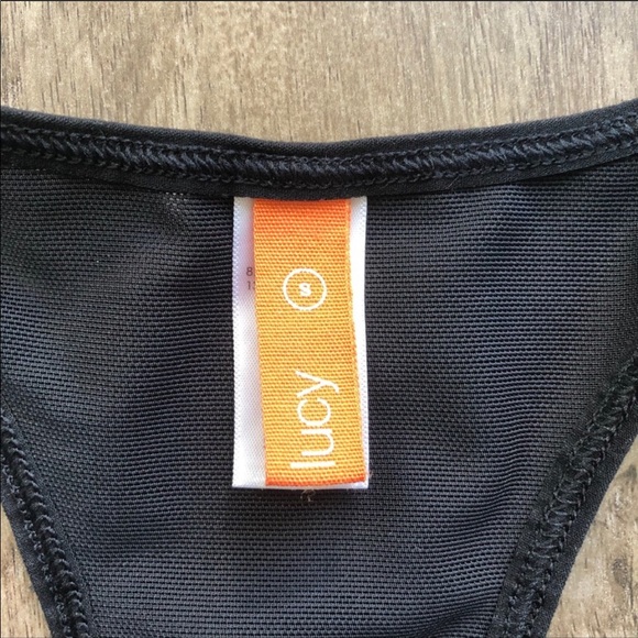 GUC Lucy Activewear Black Racerback Sport Bra Small - Picture 6 of 6